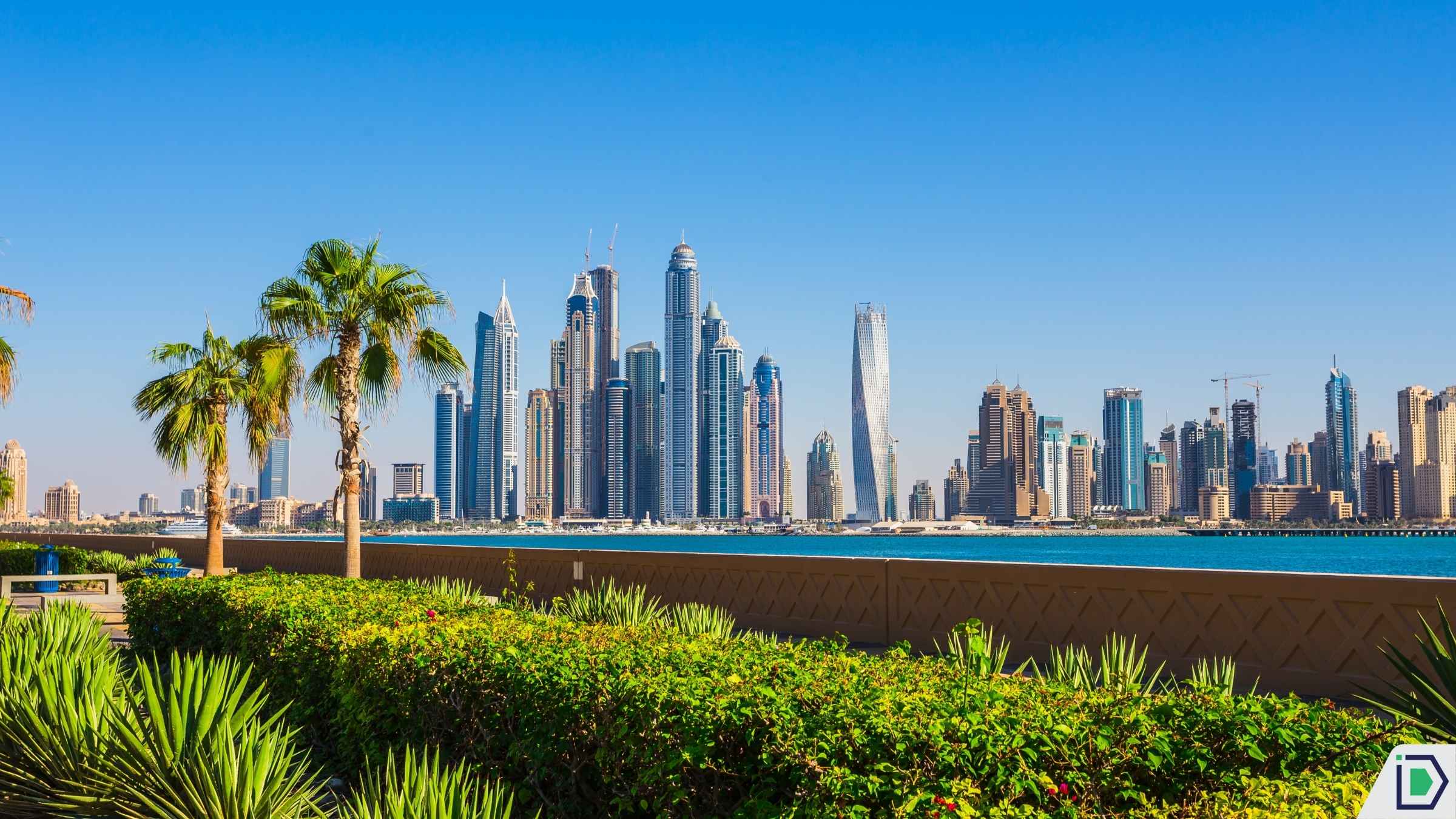 دبی هیلز استیت
